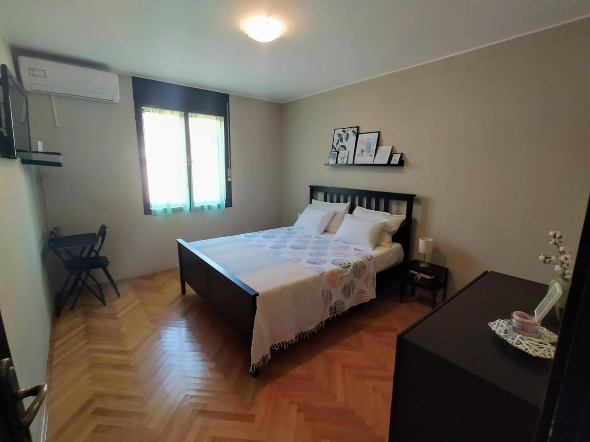 Apartments Villa Sabina プーラ エクステリア 写真